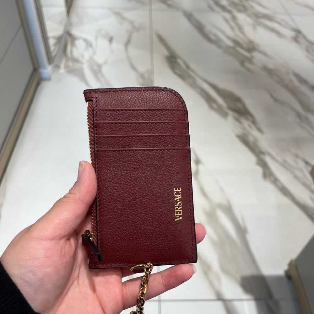 BNWT Versace Burgundy Leather Card Holder! - Picture 2 of 2